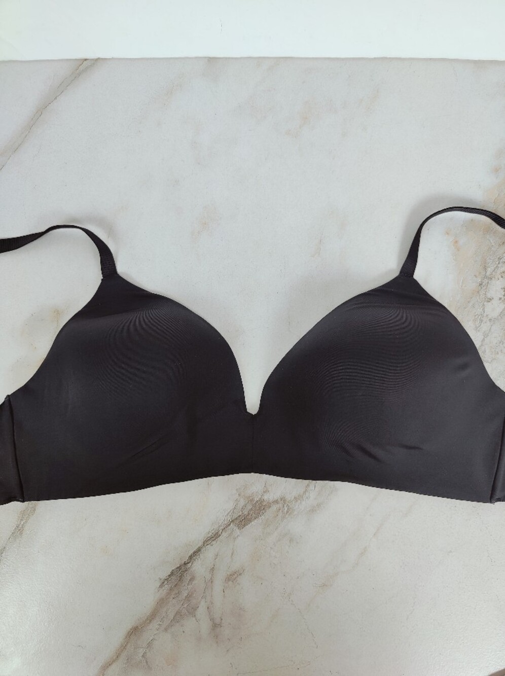 GAP Body Black Wireless Lightly Lined Bra Bralette, 36D